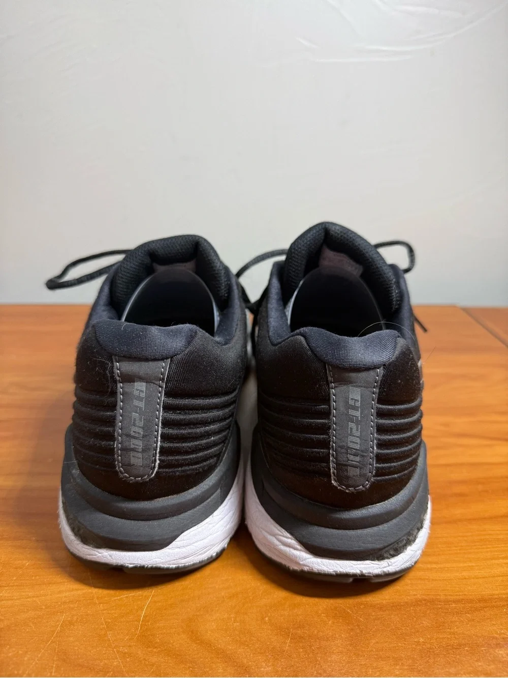 ASICS GT-2000 Mens Running Trainers Shoes Sneakers T606N Black Grey 10.5